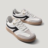 image:imageDREAM PAIRS Kids Indoor Soccer ShoesWhite